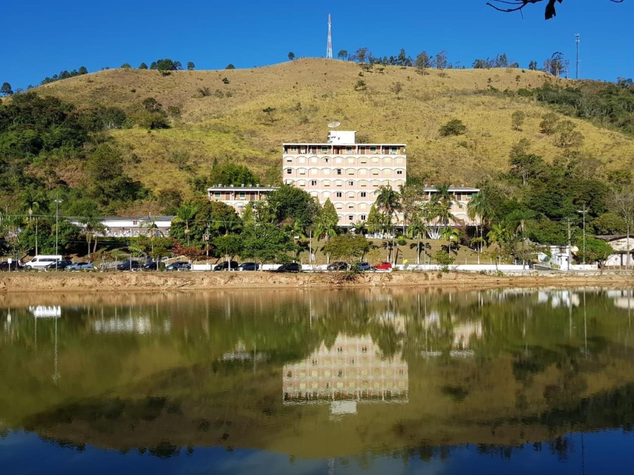 Cavalinho Branco Apartamento Águas de Lindóia Bagian luar foto